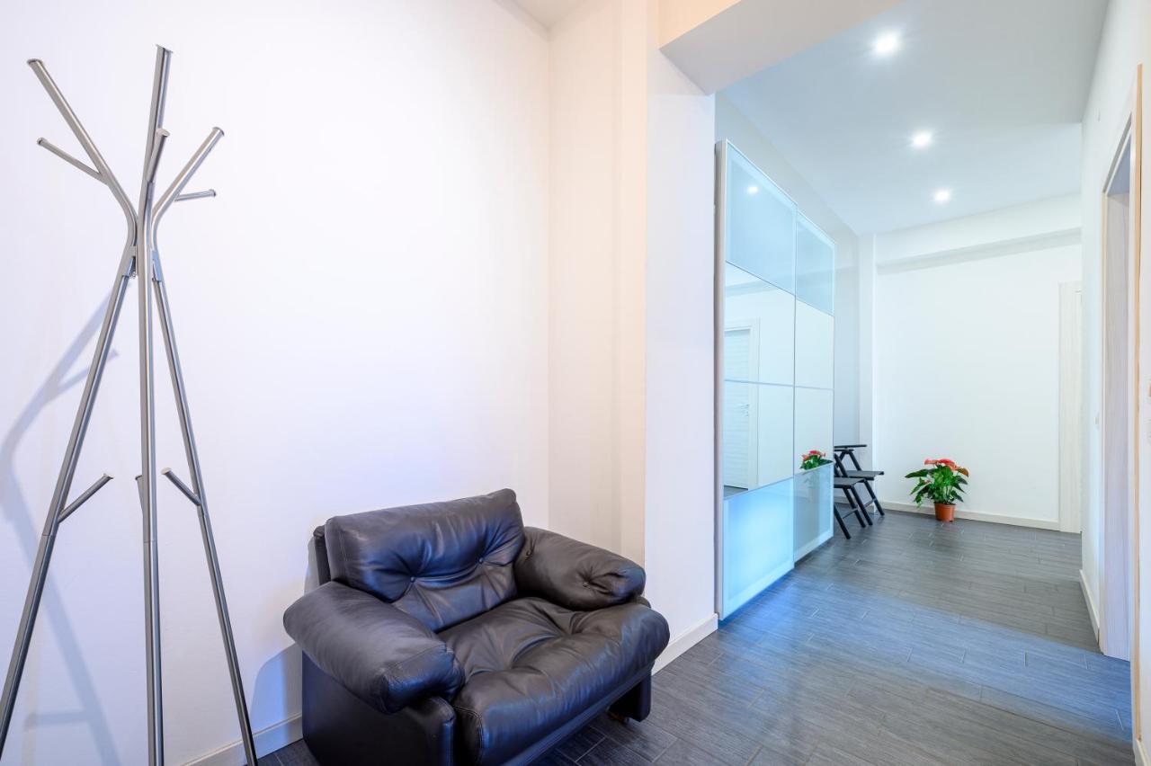 Parma Station & City Center Apartment Exterior photo